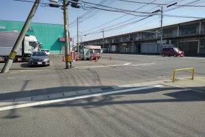 満点市場の駐車場
